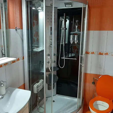 Casa Diana Homestay *