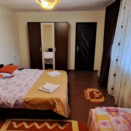 Casa Diana Homestay *
